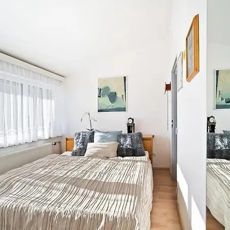 House 3 Bedrooms View Of Castle's Monastery 3* براغ
